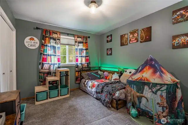3rd upstairs bedroom