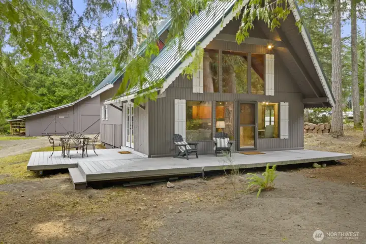 Updated 3-bed, 2-bath A-frame chalet with mountain charm and comfort.