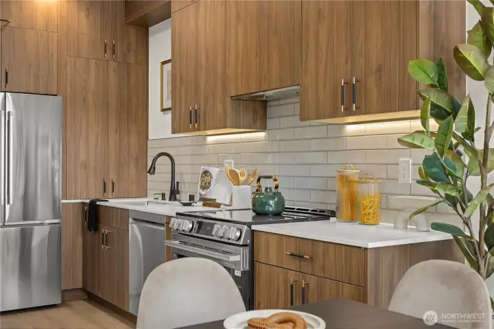 Photos are of a similar model home for illustrative purposes.