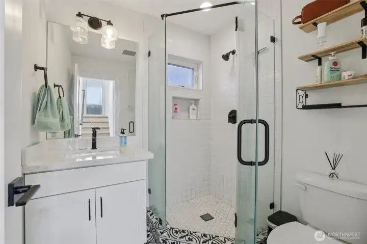 DADU mainfloor bathroom