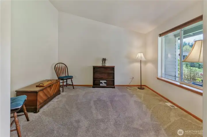 Bonus Room right off entry! Game room? Den? Formal Sitting? Office?