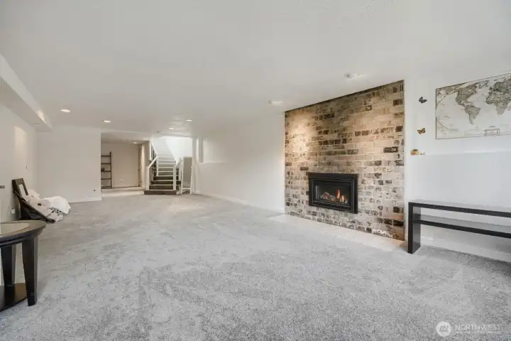 Lower level flex space, ideal for multi generation living