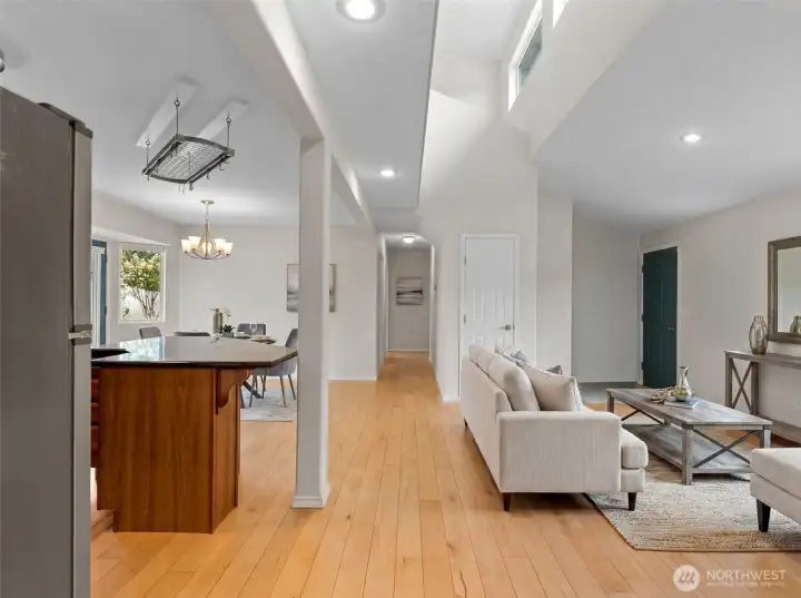 Virtually Staged Open concept great room Virtually Staged Open concept great room