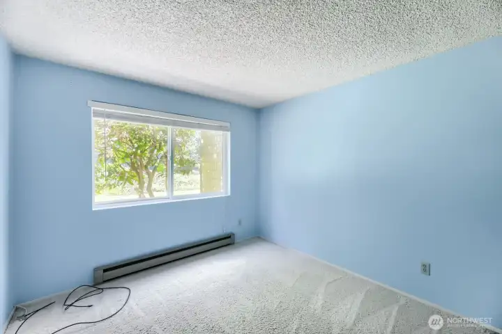 2nd bedroom or home office