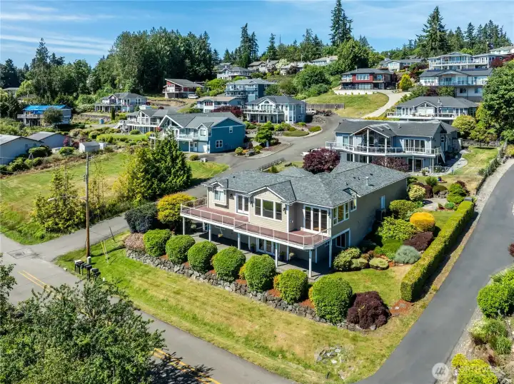 Beautiful, east facing view home with meticulous grounds