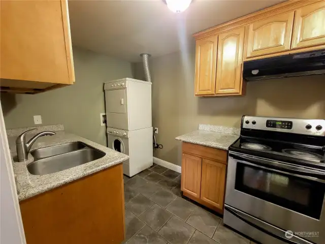 Full Kitchen and Laundry