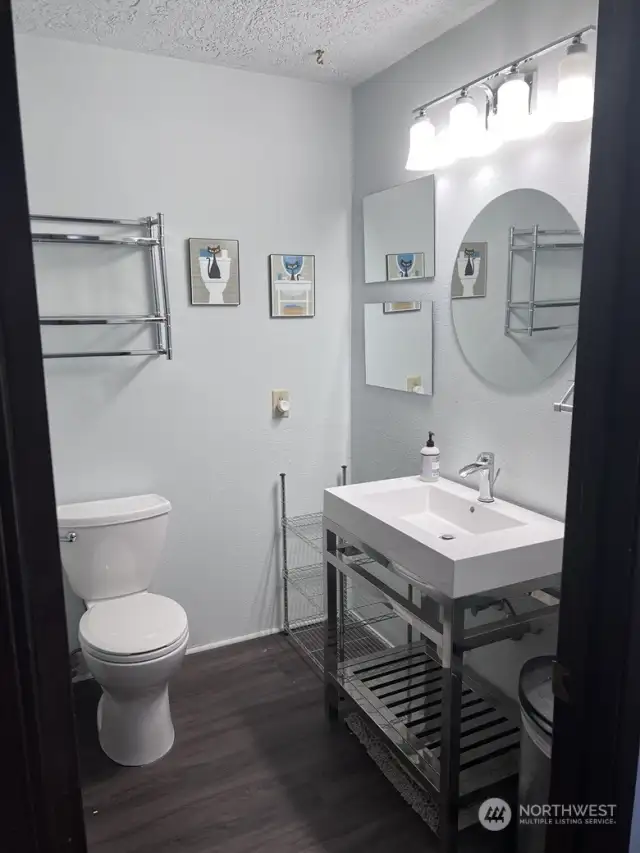 upstairs bathroom