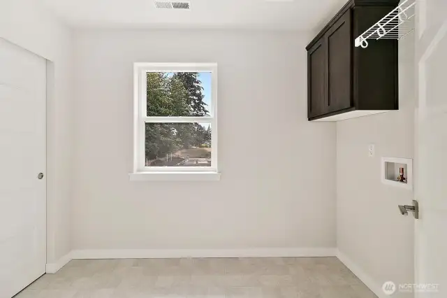 Home is under construction. Photos are of a previously built home from the same community with similar finishes that are staged. Builder reserves the right to change features, plans, prices & specifications without notice. Features vary by plan. Buyer to verify square footage.