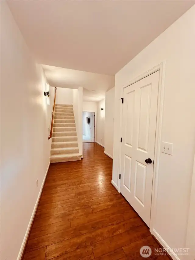 Spacious foyer, 4th bedroom with walking closet on 1st floor, including private courtyard.