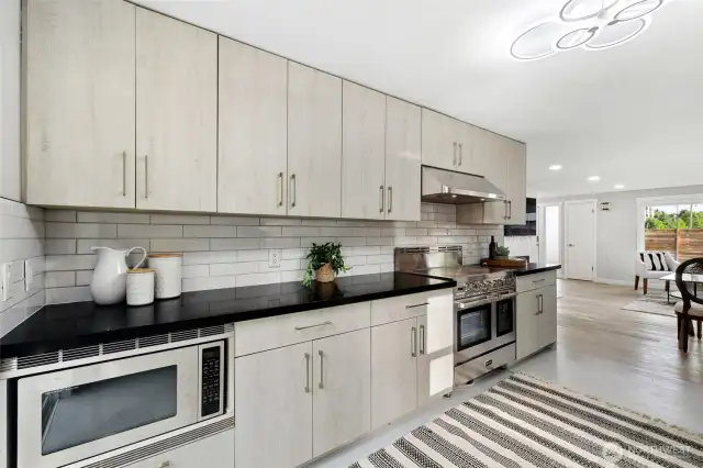 unit 1_kitchen_2