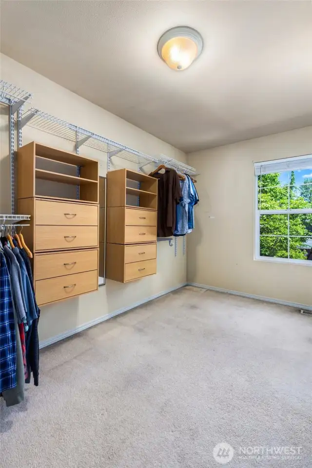Primary Walk in Closet