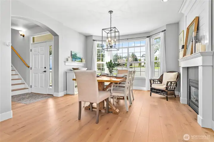 Dining room with fireplace