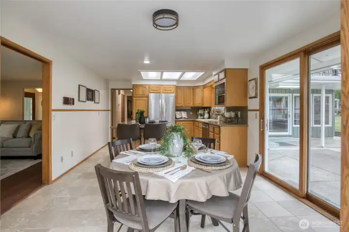Dining Area/Kitchen