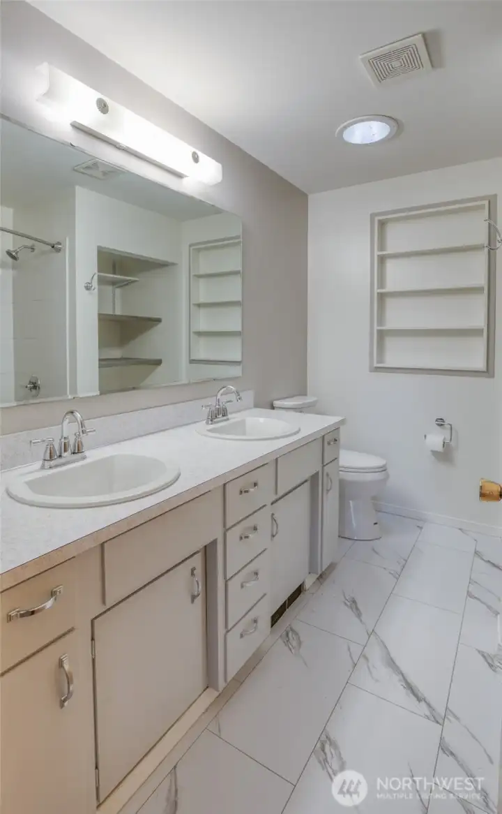 5-Piece Bathroom