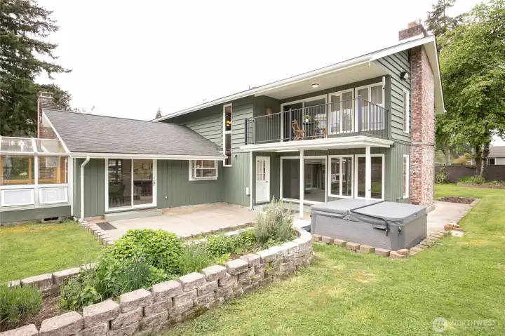 Exterior Rear
