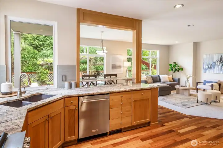 Open floorplan Open floorplan