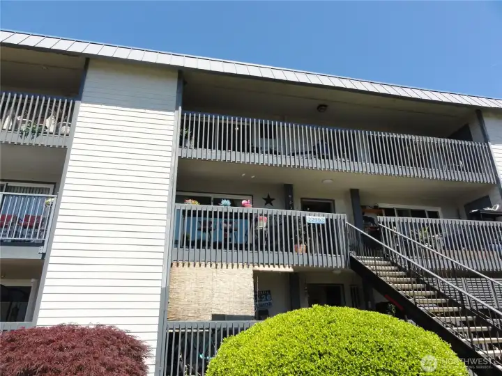 Top floor unit with view of the Sound from the deck. Enjoy sunsets across the water.
