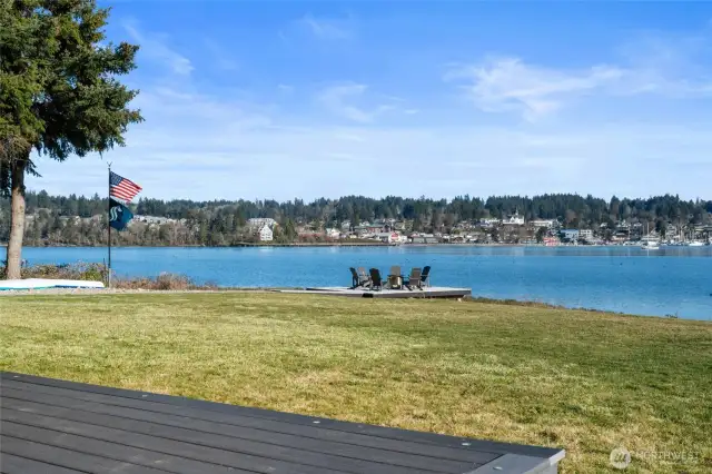 Marine-safe entertaining dock with firepit right out on the Bay - get ready to be WOW'ed on the 4th of July!