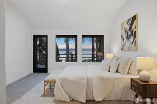Main Level Master Bedroom Ensuite