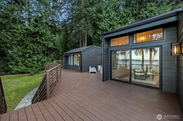 Brand New Wrap Around Deck