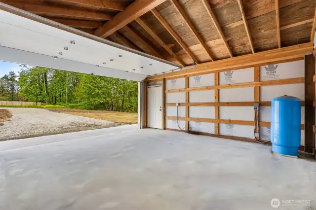 Brand-new 2 car garage