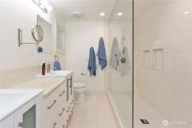 Primary suite bathroom