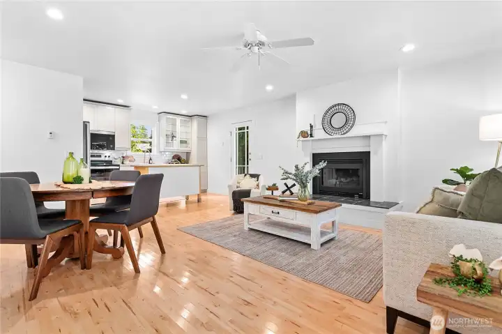 Welcome! Open concept living with amazing natural light.