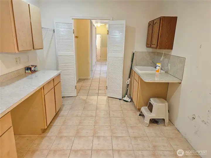 Laundry room off entry