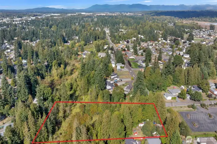 Approximate boundary lines.