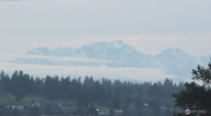 More than a peek at the Olympic Mountains.