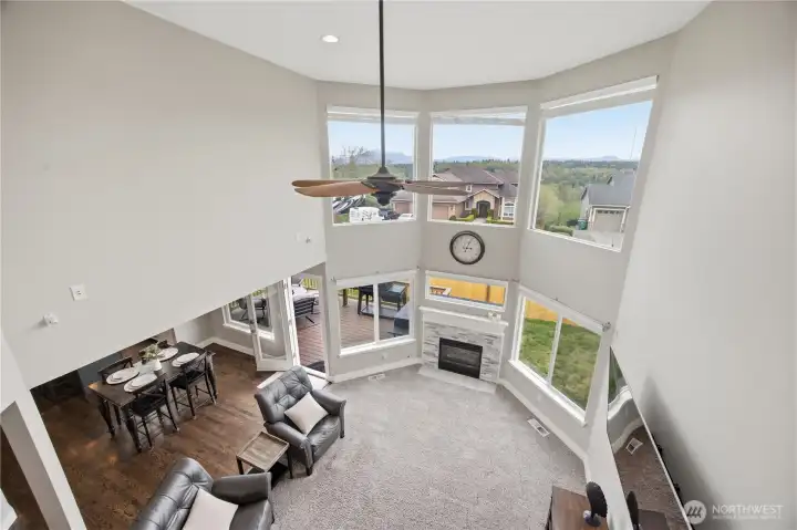 2nd living room downstairs