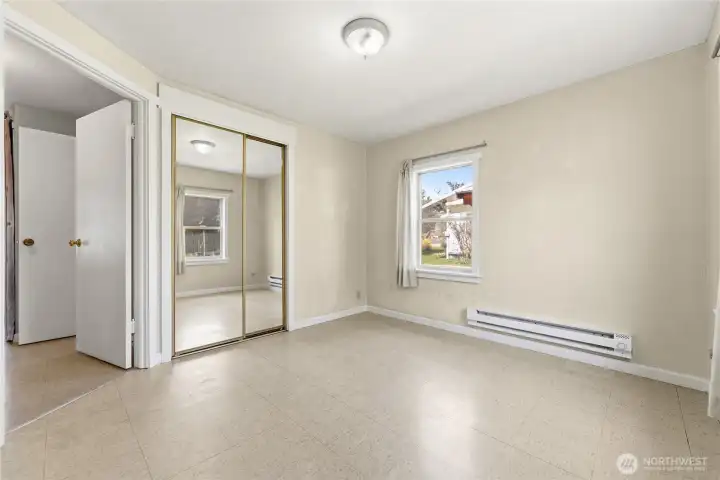 Second bedroom