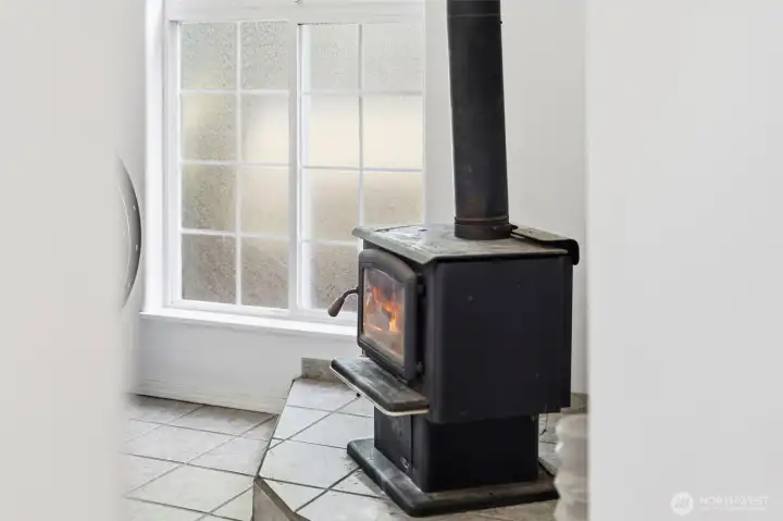 Wood Burning fire place perfect for cozy one nights!