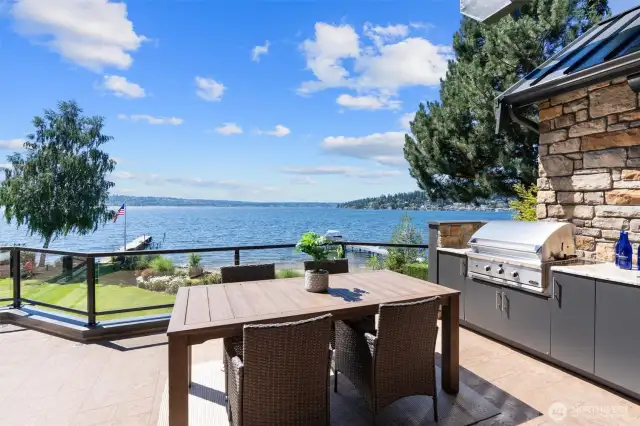 A built-in barbecue on the deck makes lakeside dining and summer cookouts a breeze.