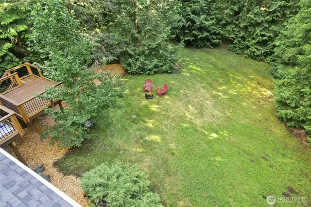 Fresh wood chips, leaf guard gutter system and 2021 roof!
