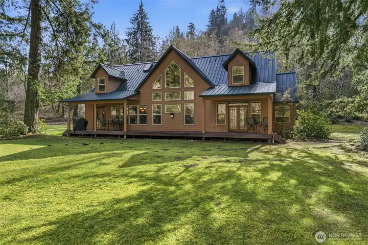 Back Side of House Facing Kalama River