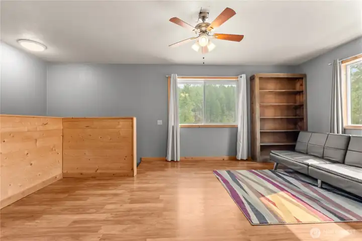 Upstairs sitting area