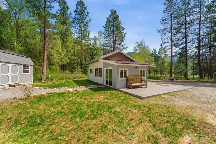 Another view of the home/cabin.