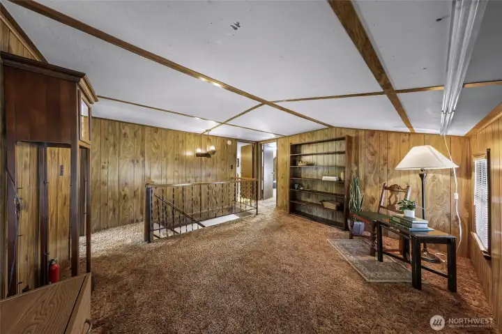 Big sitting area upstairs