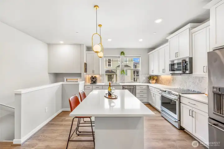 Spacious Counters