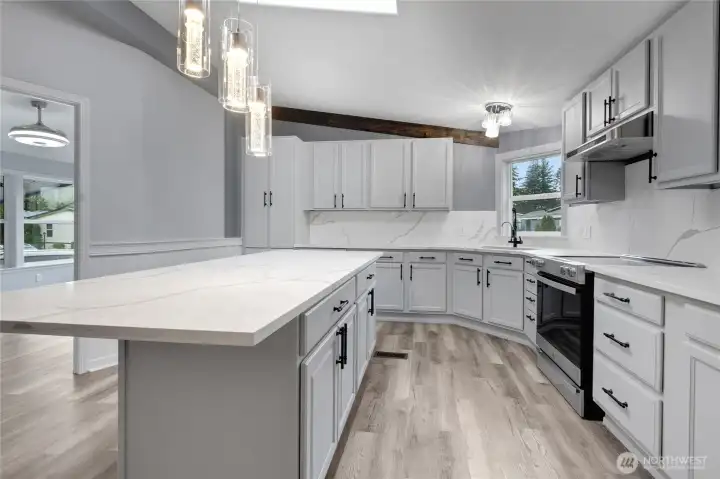 Lots of cabinet space