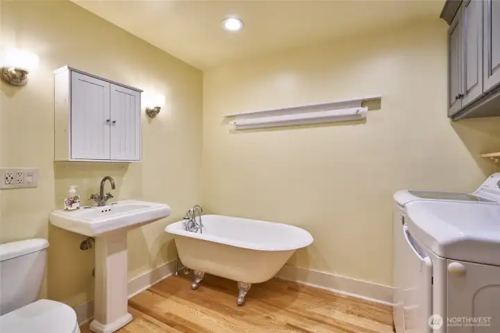 Main floor 3/4 bath and laundry Main floor 3/4 bath and laundry