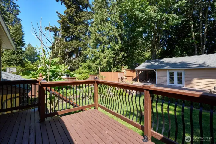Back deck off upstairs suite Back deck off upstairs suite