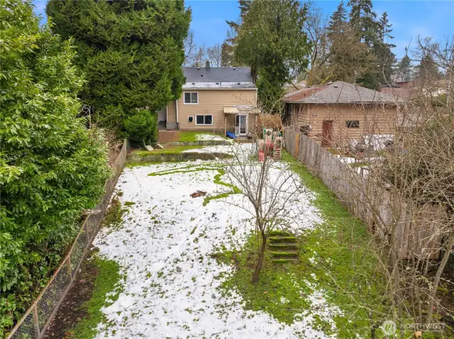 Large back yard, loads of potential.