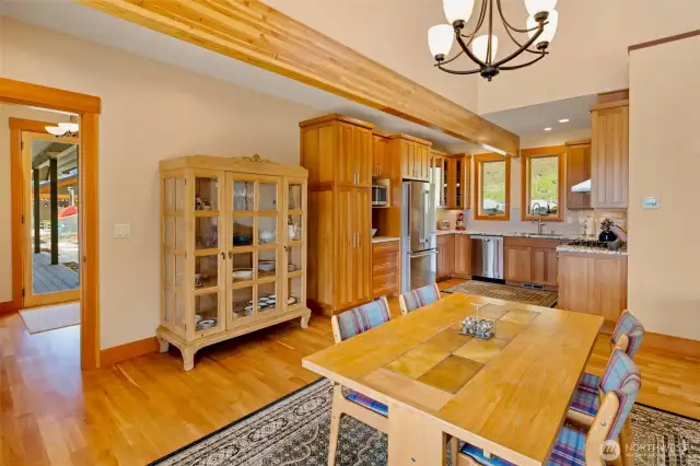 ADU Open Concept Living, 2 Car Garage beneath, washer dryer extra storage
