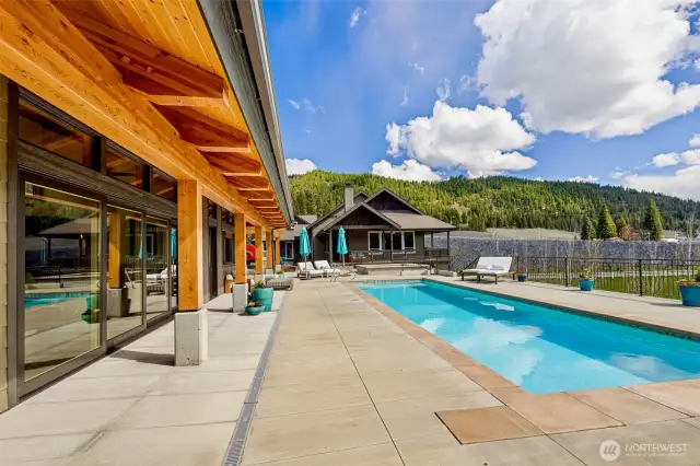 Pool/Exercise Room/Patio