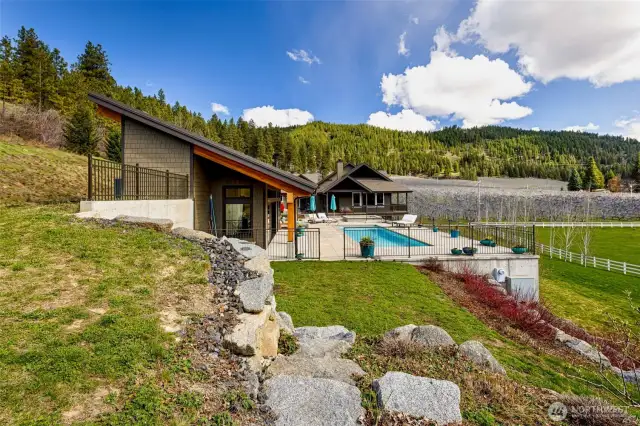Private Well, Irrigation, Natural landscaping