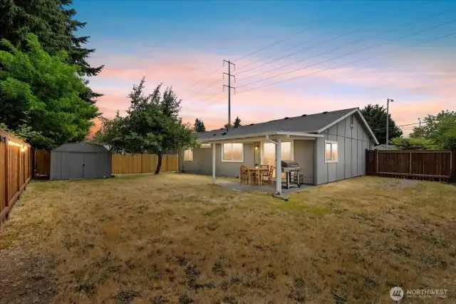Fully Fenced Backyard – Ideal for BBQs or Quiet Evenings.
