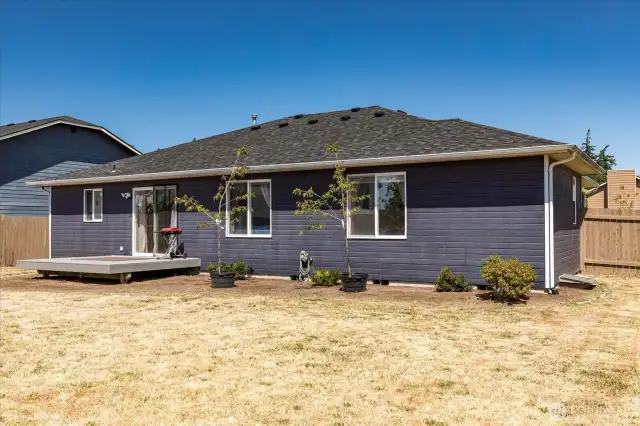 Let the worry wash away knowing you are buying a very well kept home!