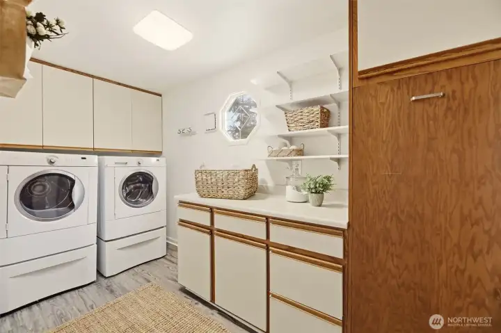 Laundry Room w/ Concealed H2O Heater